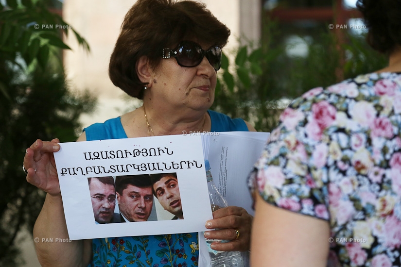 Обсуждение ареста заместителя партии «Наследие» Армена Мартиросяна  в Апелляционном суде Еревана