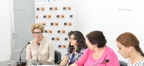 Пресс-конференция адвоката Андриаса Гукасяна Лусине Акопян, жены Андриаса Гукасяна Анаита Тарханян и и общественного деятеля Тамары Ованнисян