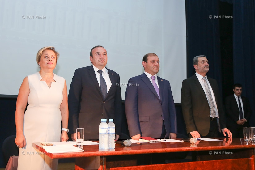 Armenian Minister of Education and Science Levon Mkrtchyan held a meeting with the school principals