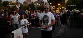 Акция протеста в защиту группы «Сасна црер»