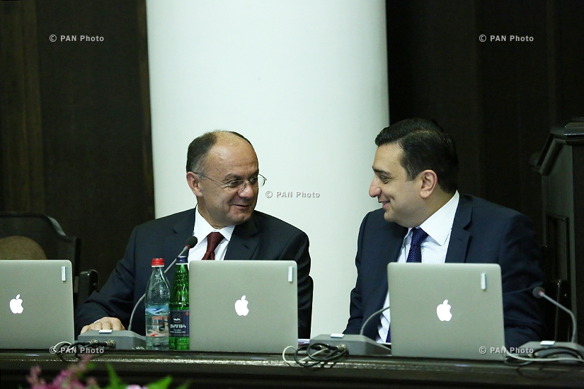 Սեյրան Օհանյան, Արմեն Մուրադյան