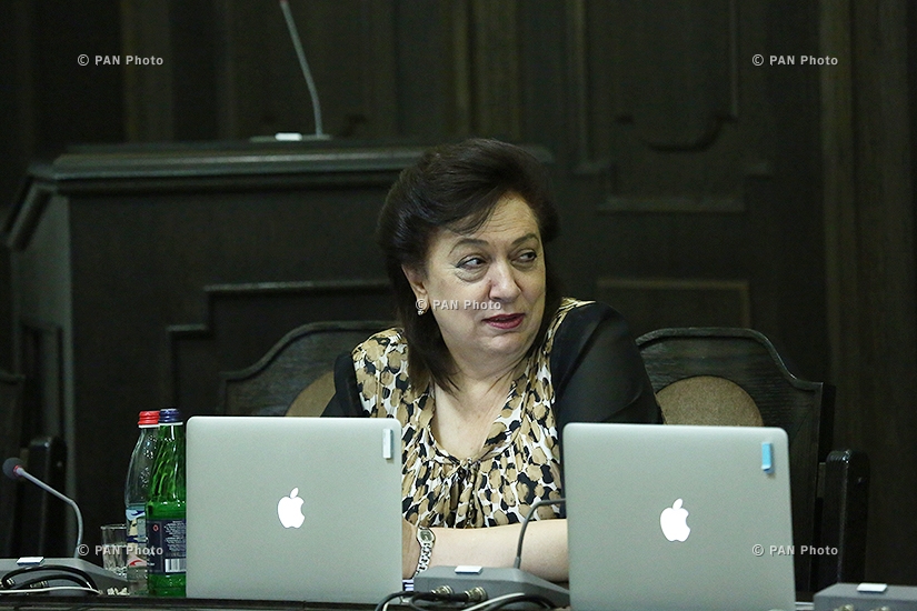 Հրանուշ Հակոբյան
