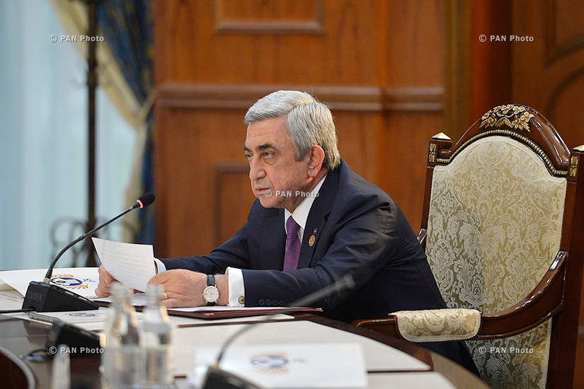 Президент Серж Саргсян принял участие в заседании Совета глав государств-участников СНГ в Бишкеке 