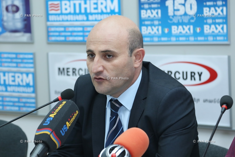 Press conference of Economy Ministry’s tourism department head Mekhak Apresyan and Development and Preservation of Armenian Culinary Traditions NGO chair Sedrak Mamulyan