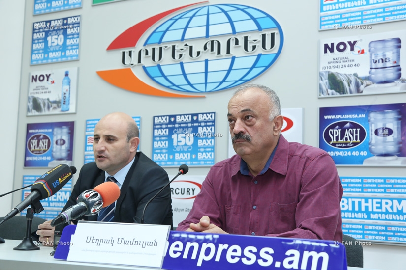 Press conference of Economy Ministry’s tourism department head Mekhak Apresyan and Development and Preservation of Armenian Culinary Traditions NGO chair Sedrak Mamulyan