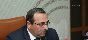 Press conference of Armenia's acting Economy Minister Artsvik Minasyan