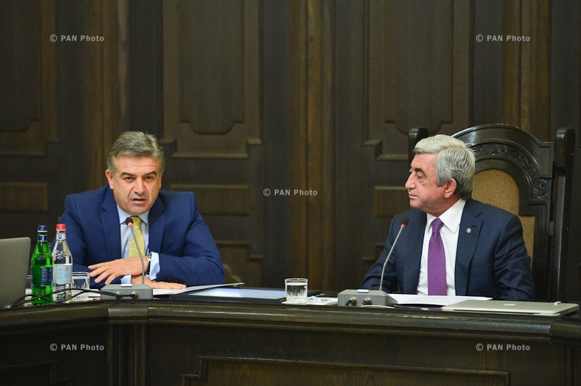 Встреча президента Армении Сержа Саргсяна с членами нового Правительства