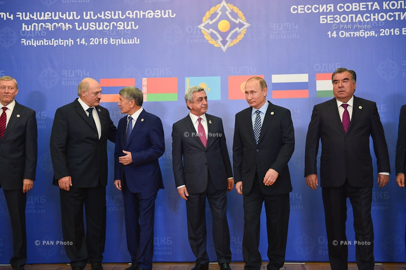 Heads of delegations participating in CSTO Collective Security Council are greeted at RA Presidential Palace