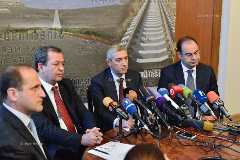 Пресс-конференция министра транспорта и связи Армении Ваана Мартиросяна 