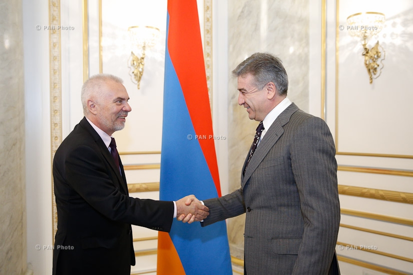 Armenian PM Karen Karapetyan receives Head of EU Delegation Piotr Switalski