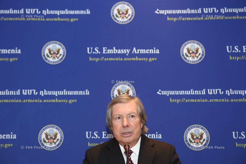Press conference of SCE Minsk Group U.S. Co-chair James Warlick