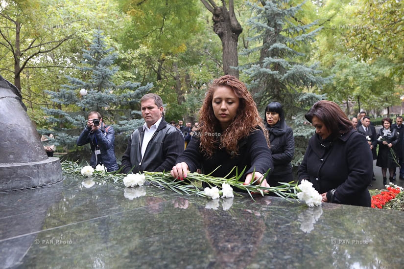 Депутаты НС РА воздали дань памяти жертвам теракта 27 октября 1999 года
