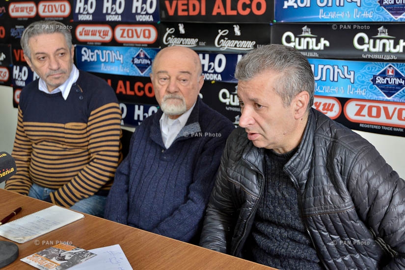 Press conference by 'Founding Parliament' member Felix Hayrapetyan, musician Yeghishe Petrosyan and father of Kyureghyan brothers-Armen Kyureghyan